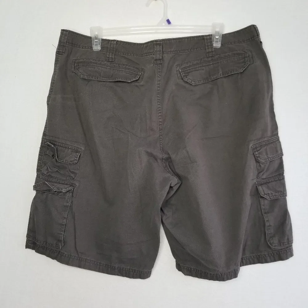 Lee Dungarees Cargo Shorts Olive Green Relaxed Fit Pockets Outdoor 42